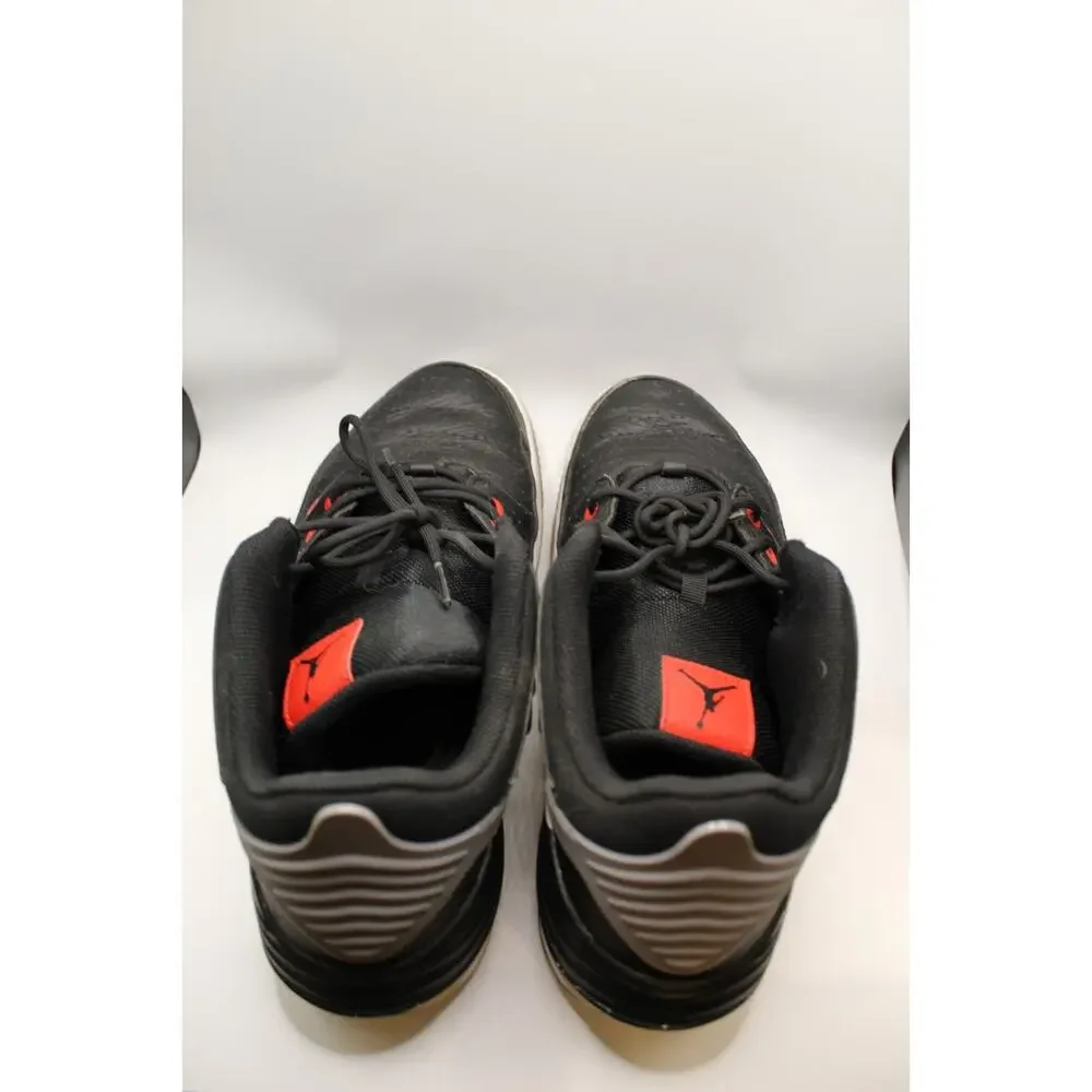 Jordan Max Aura 5 Men’s Size 12 Black Gray Red Basketball Sneakers DQ4353-061
